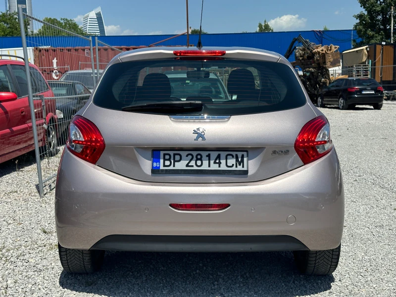 Peugeot 208 1.4 , снимка 3 - Автомобили и джипове - 47291257