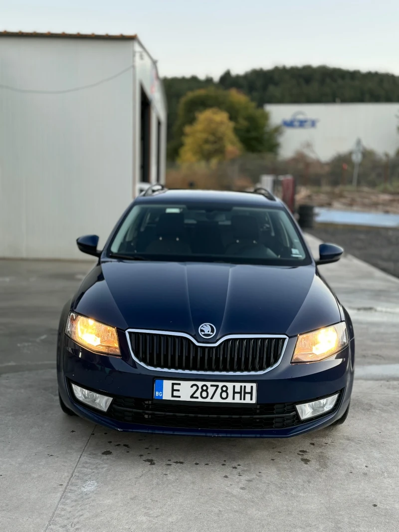 Skoda Octavia, снимка 4 - Автомобили и джипове - 47681304