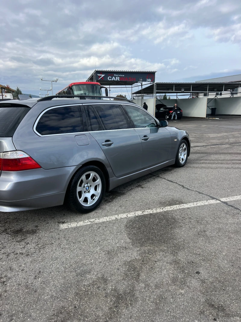 BMW 525 3.0 197кс Facelift Задно, снимка 7 - Автомобили и джипове - 48530324