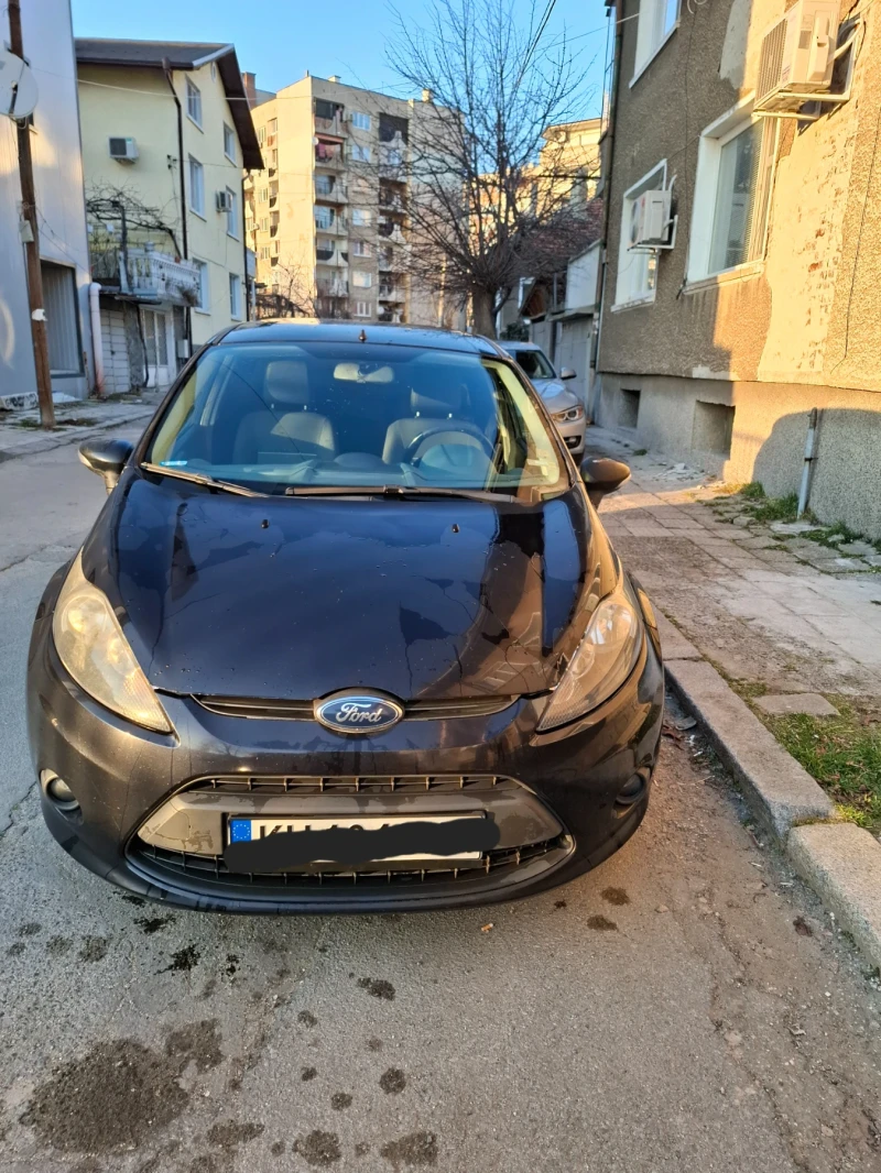 Ford Fiesta, снимка 1 - Автомобили и джипове - 49052993