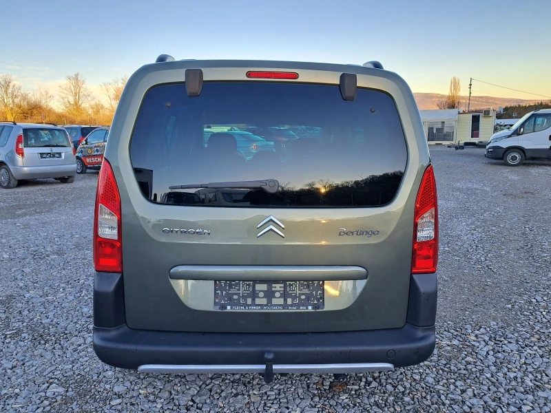 Citroen Berlingo 1.6 HDI  klima, снимка 8 - Автомобили и джипове - 49149587