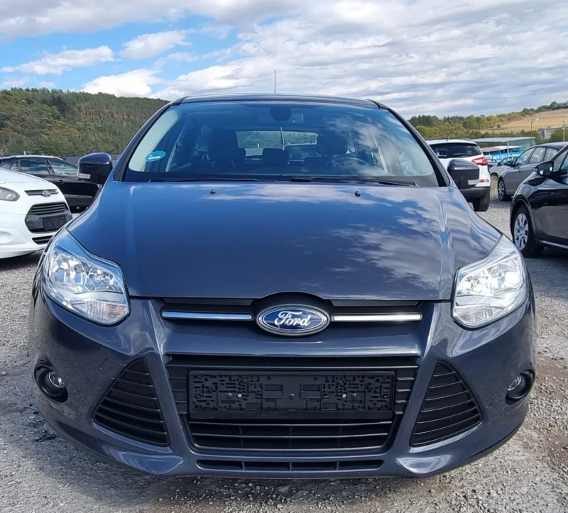 Ford Focus 1.0i ecobust 100k.c., снимка 2 - Автомобили и джипове - 51911306