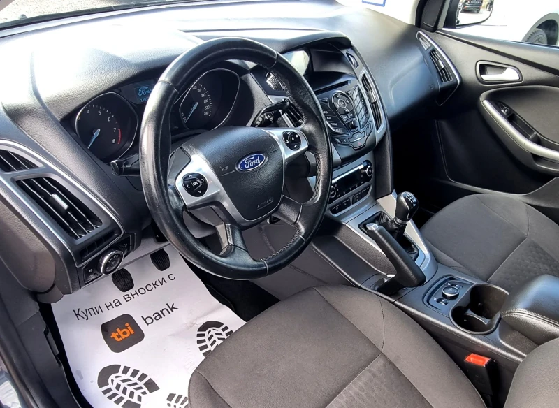 Ford Focus 1.0i ecobust 100k.c., снимка 8 - Автомобили и джипове - 51911306