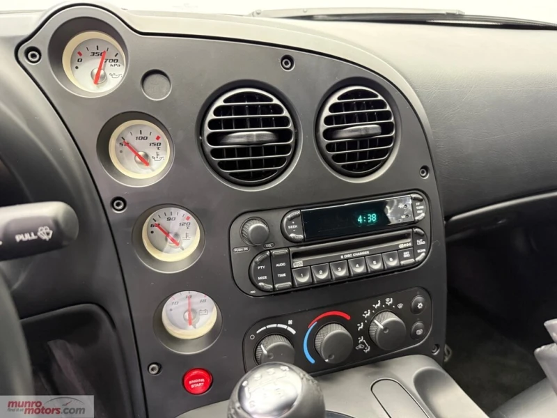Dodge Viper SRT10 * * CARFAX * * АВТО КРЕДИТ * * , снимка 14 - Автомобили и джипове - 52657763