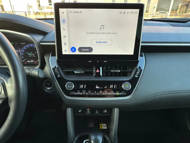 Toyota Corolla Cross Executive Plus, снимка 15 - Автомобили и джипове - 53155759