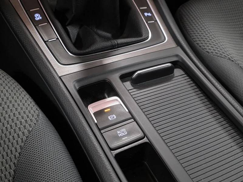 VW Golf 7 | Comfortline | 1.4TSI | 6M | TOP, снимка 11 - Автомобили и джипове - 53293898