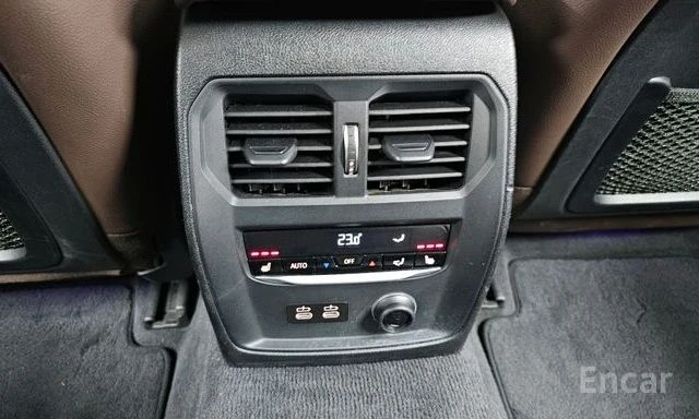 BMW 330 e M Sport | ЗАДНА КАМЕРА | ШИБЕДАХ | HEAD-UP, снимка 15 - Автомобили и джипове - 53984732