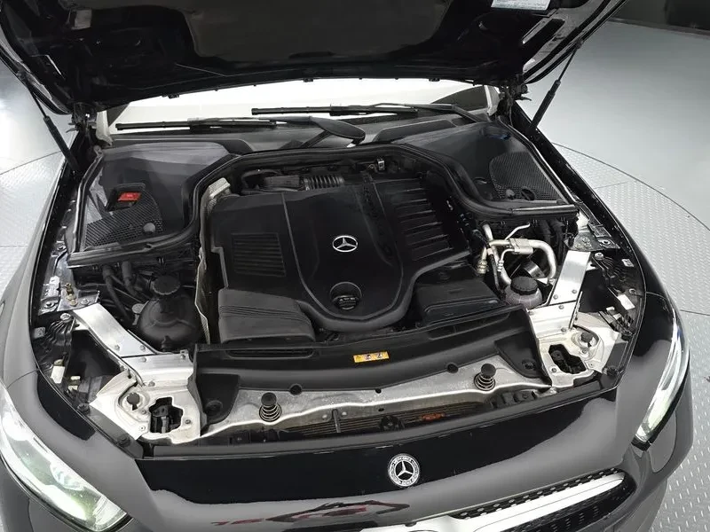 Mercedes-Benz CLS 450 4Matic Amg Line, снимка 6 - Автомобили и джипове - 55705079