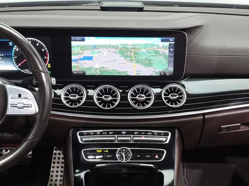 Mercedes-Benz CLS 450 4Matic Amg Line, снимка 14 - Автомобили и джипове - 55705079