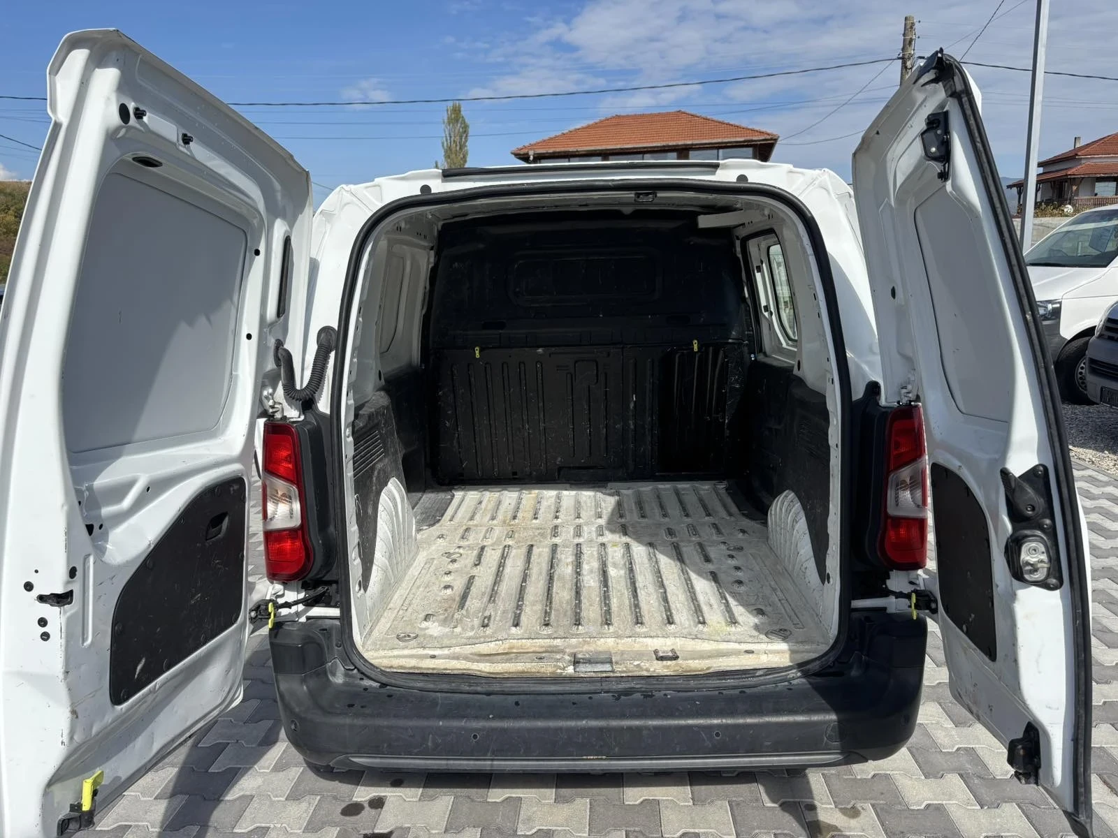 Opel Combo 1.5 TOP Swiss | Mobile.bg � ����������� 5