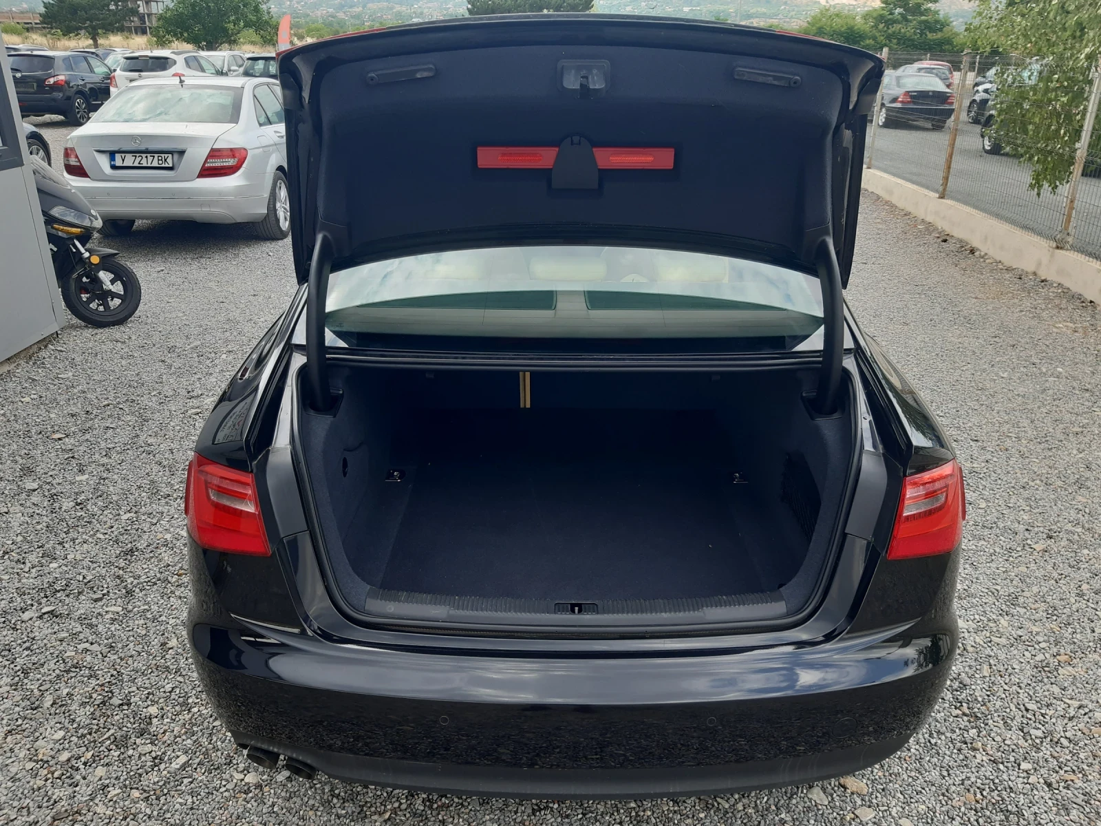 Audi A6   6  | Mobile.bg   17