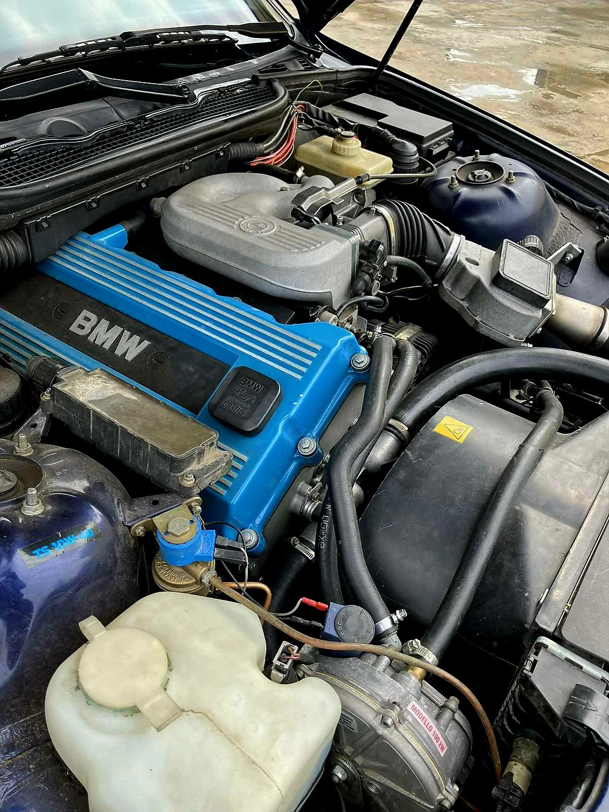 BMW 318 is - изображение 9