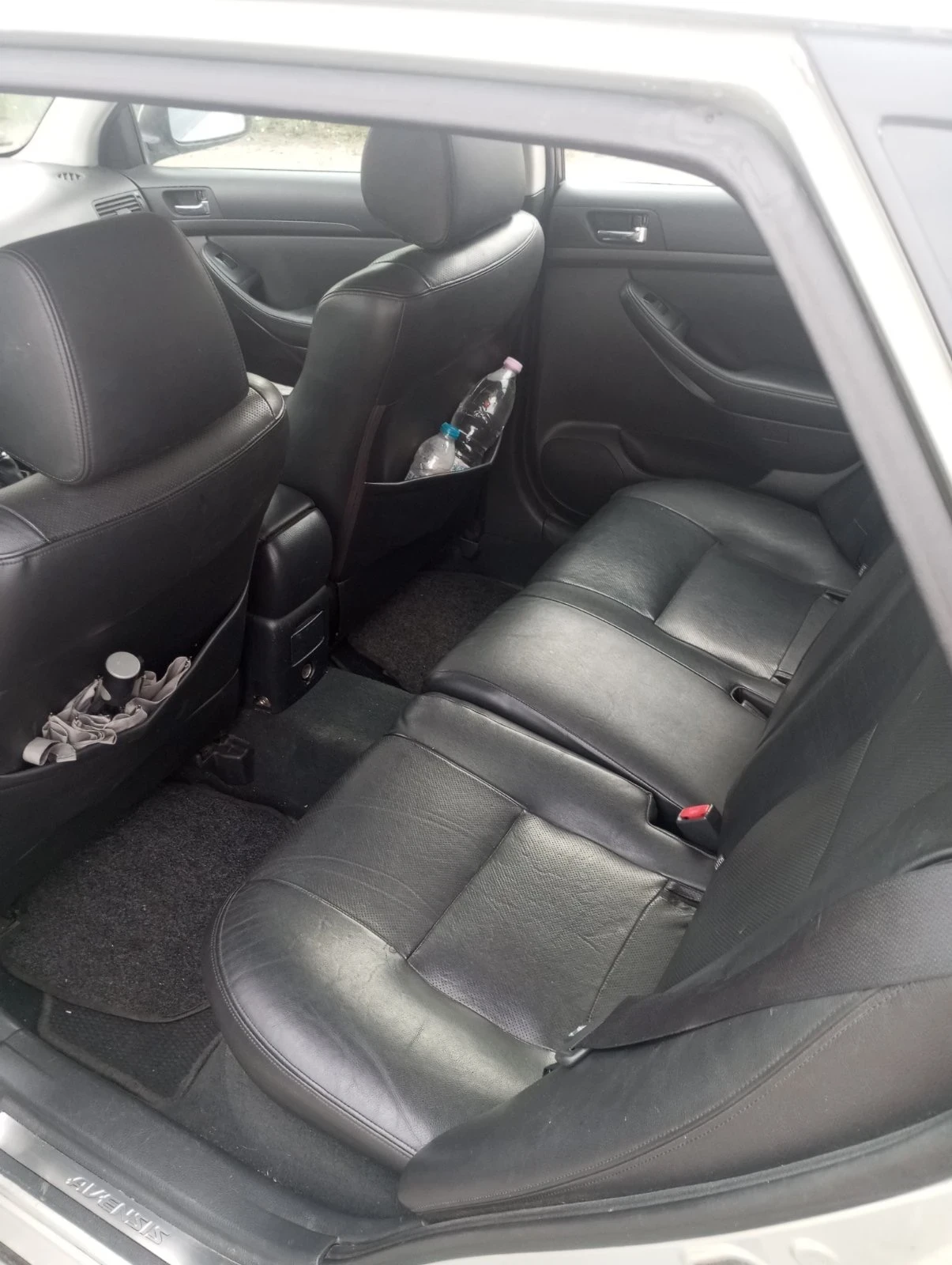 Toyota Avensis D4D - изображение 5