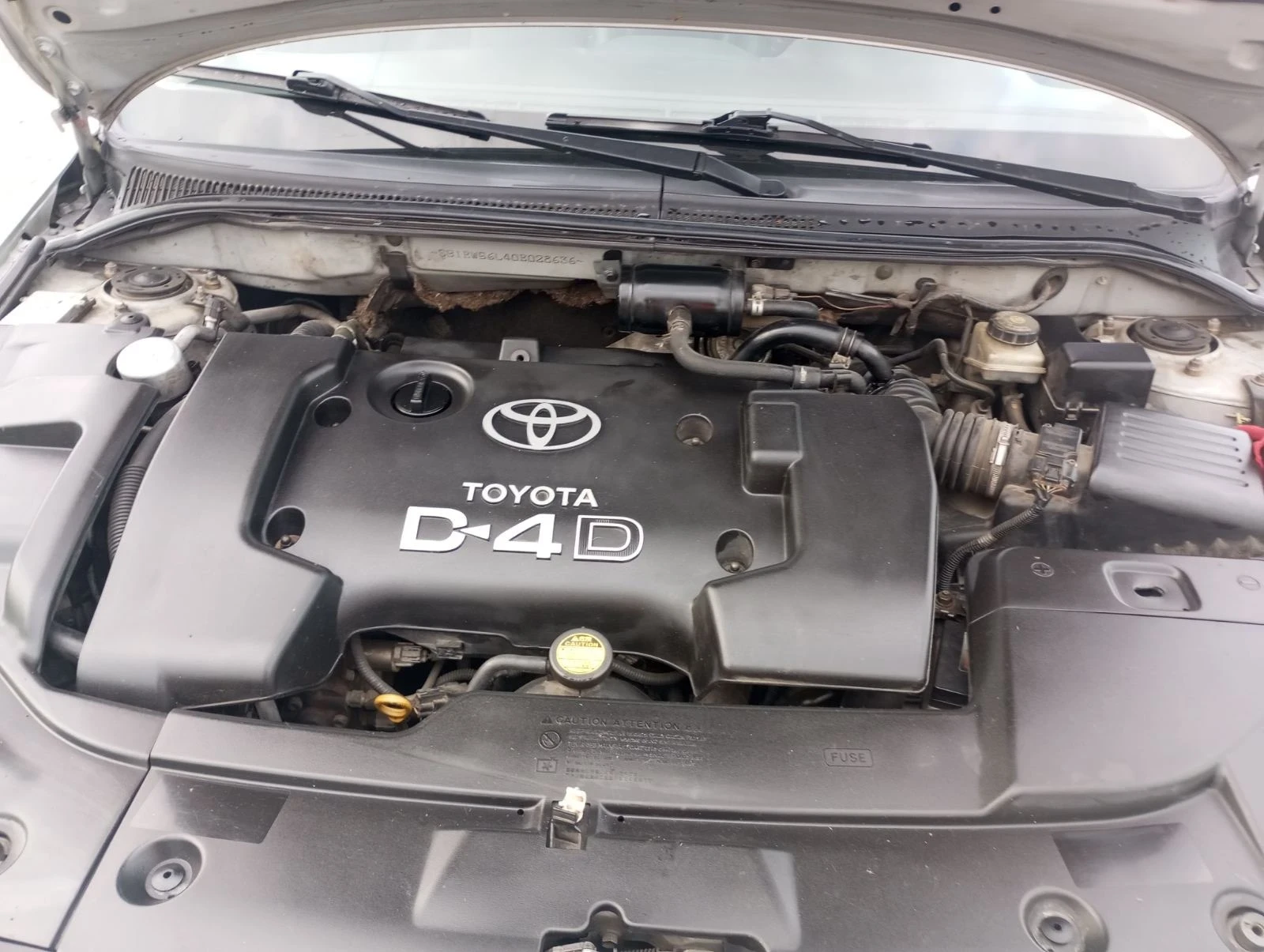 Toyota Avensis D4D - изображение 6