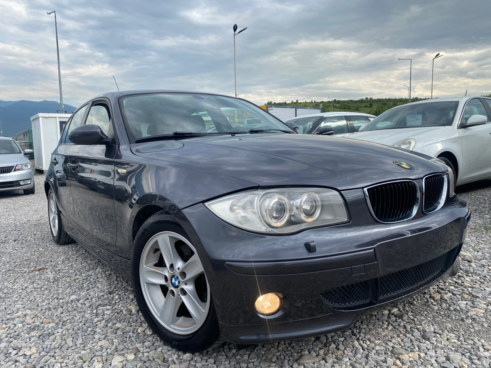 BMW 118 2005 118D EVRO4  - изображение 6