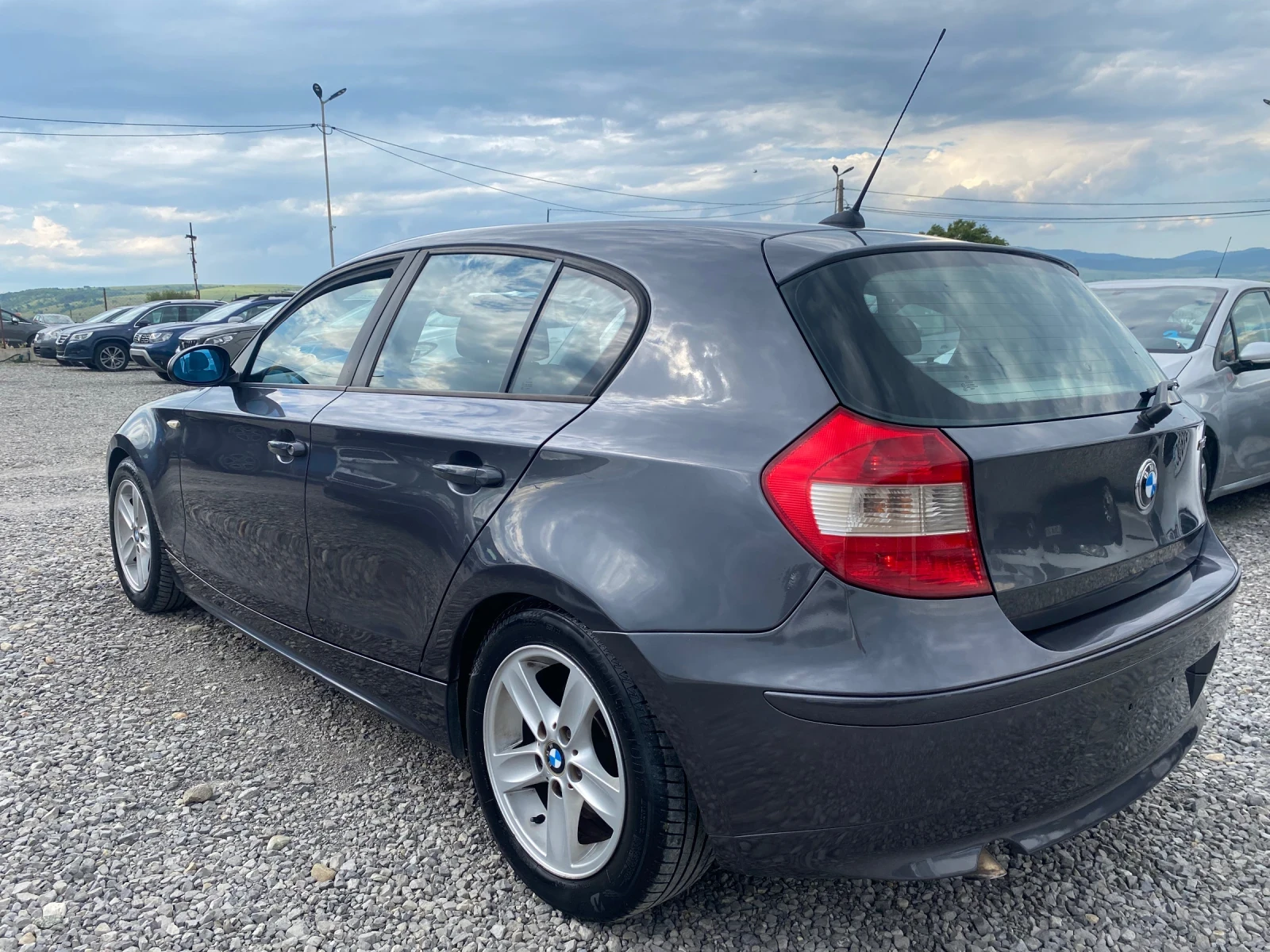 BMW 118 2005 118D EVRO4  - изображение 2