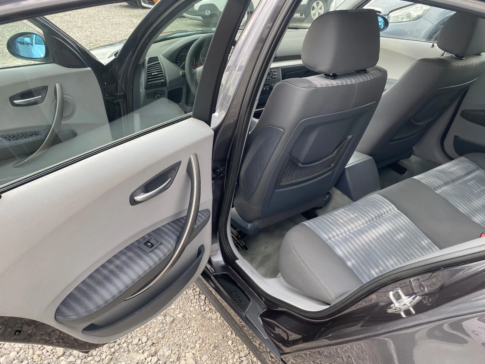 BMW 118 2005 118D EVRO4  - изображение 10