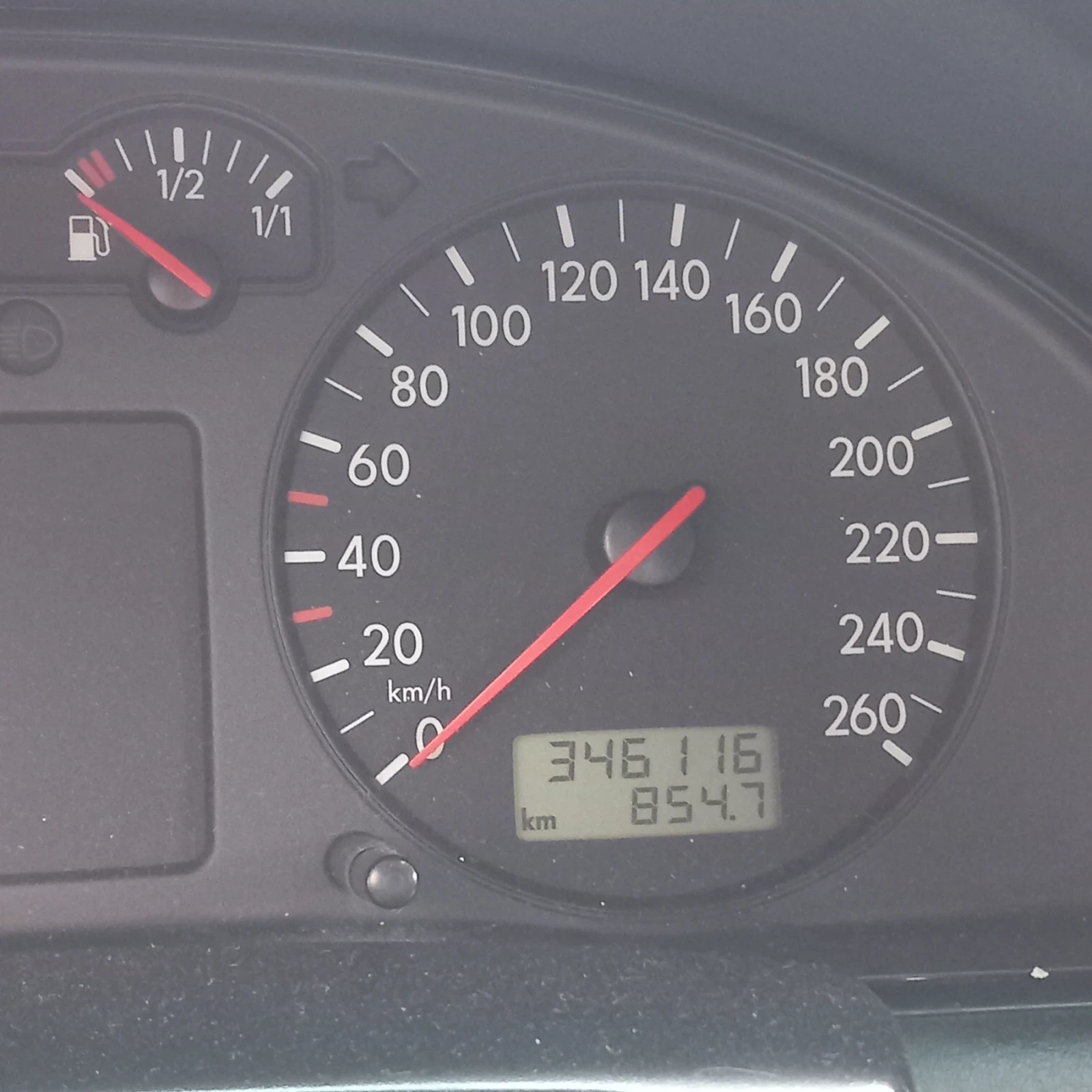 VW Passat 1.9 TDI - изображение 8