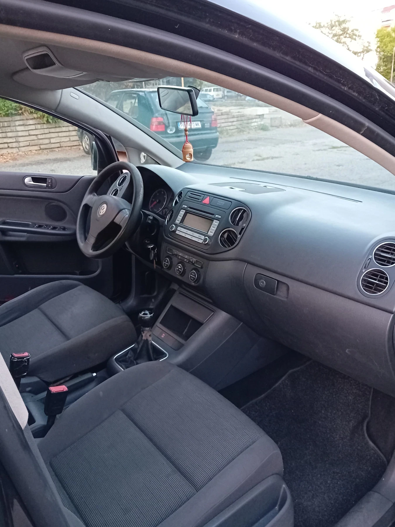 VW Golf Plus 1.9TDI 105к.с - изображение 9