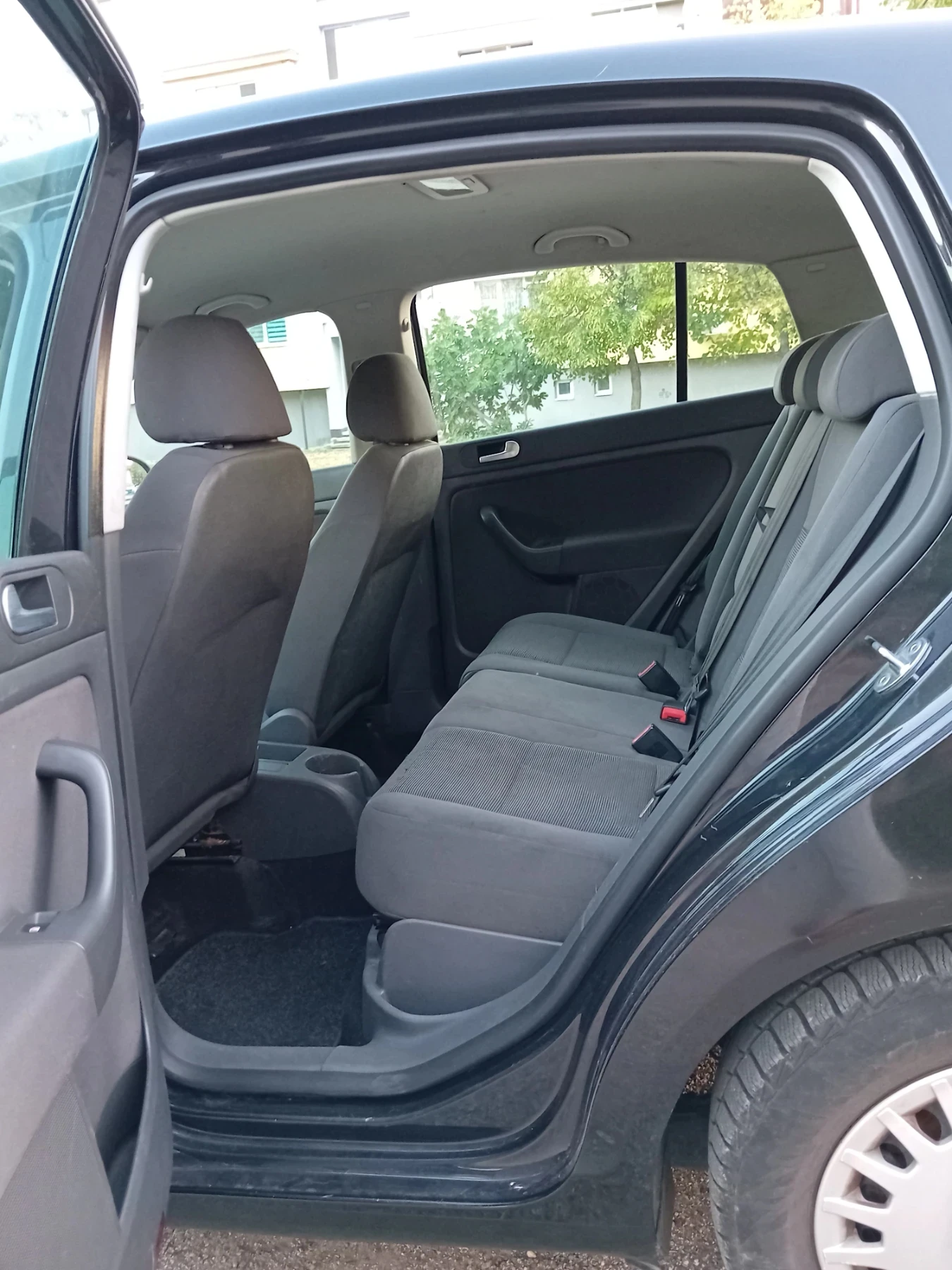 VW Golf Plus 1.9TDI 105к.с - изображение 8