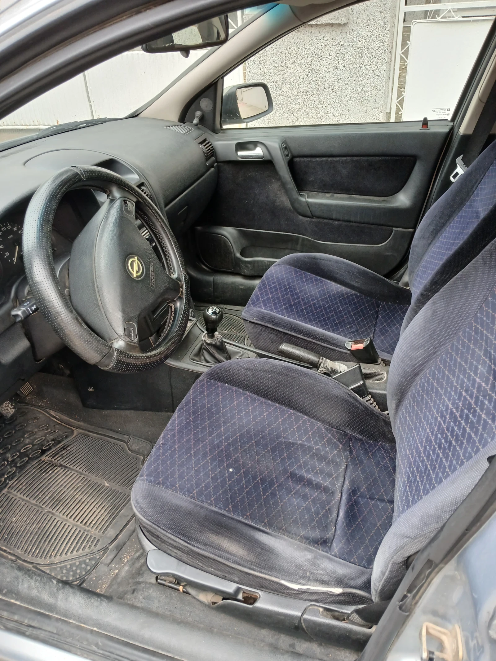 Opel Astra  - изображение 4