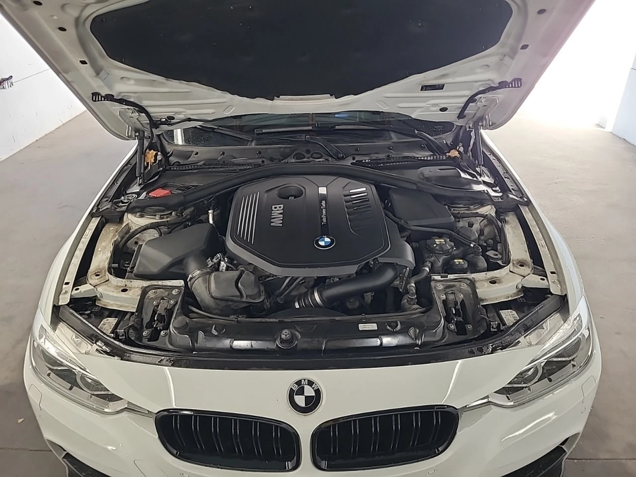 BMW 340 *  *    *   *  | Mobile.bg   16