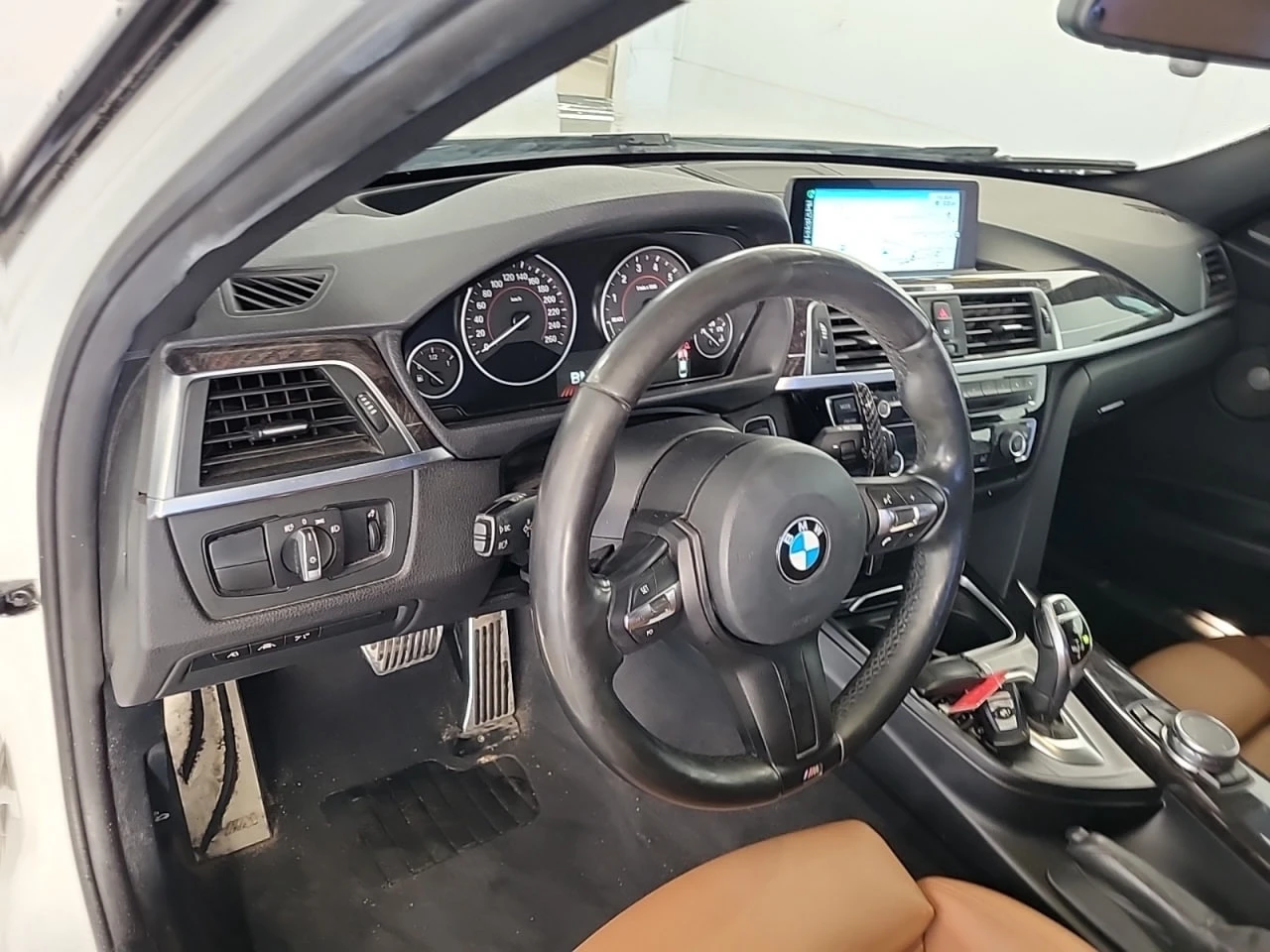 BMW 340 * АВТО КРЕДИТ* ЦЕНА ДО БГ * Сервизна история *  - изображение 8