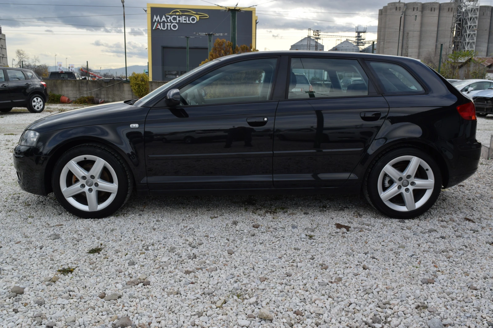 Audi A3 2.0 tdi Sportback* Автоматик - изображение 4