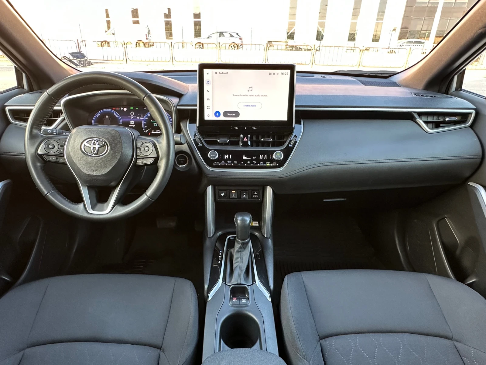 Toyota Corolla Cross Executive Plus | Mobile.bg � ����������� 13