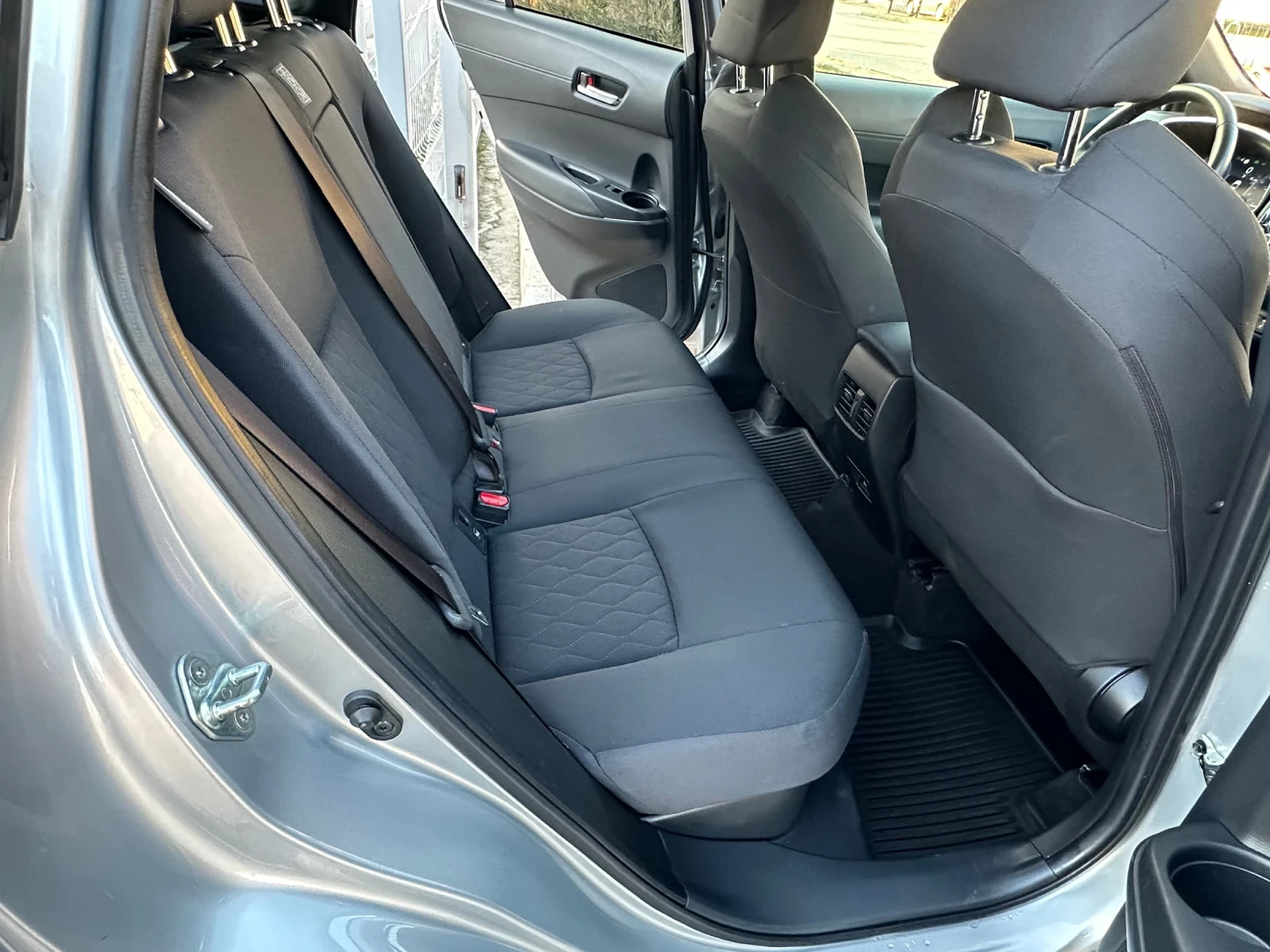 Toyota Corolla Cross Executive Plus | Mobile.bg � ����������� 12