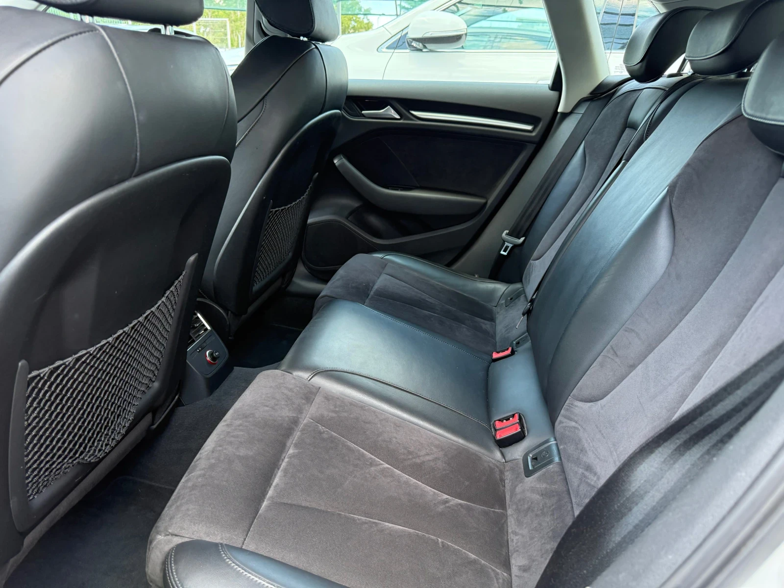 Audi A3 2.0TDI QUATTRO 184HP FULL! БЕЗ АНАЛОГ!, снимка 8 - Автомобили и джипове - 54692778