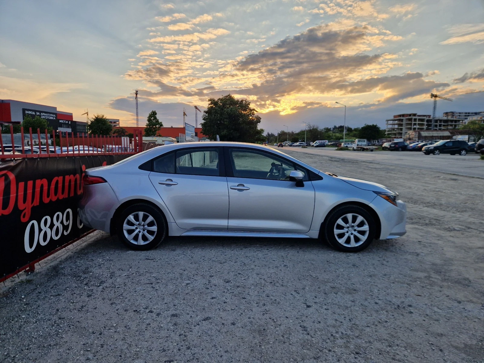 Toyota Corolla Бартер / Лизинг / Без забележки!!! 43.000км, снимка 5 - Автомобили и джипове - 54821138