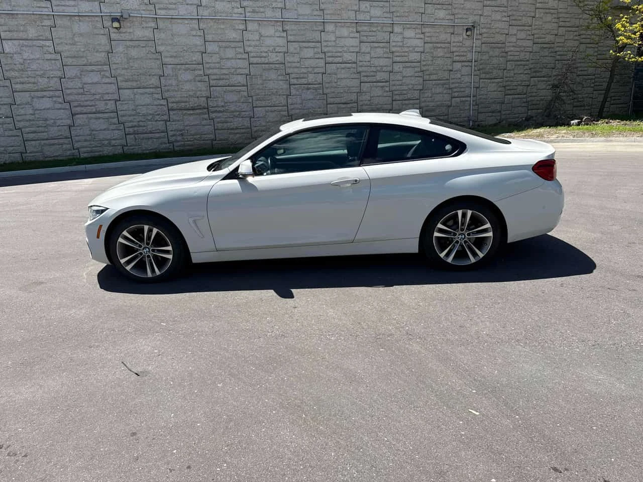 BMW 430 xDrive/CARFAX/ШИБИДАХ/ПОДГРЕВИ, снимка 3 - Автомобили и джипове - 55075143