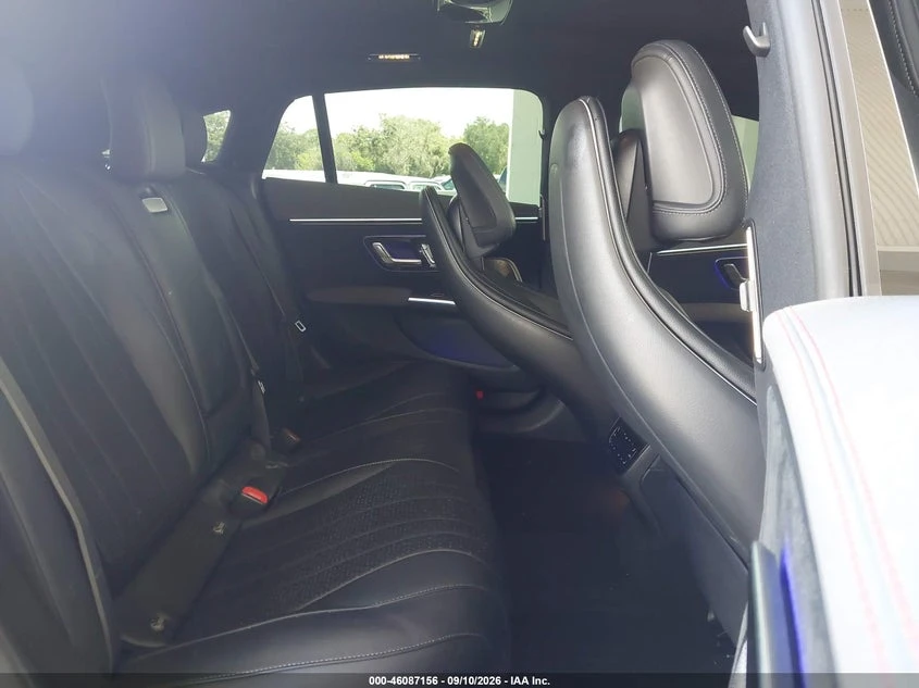 Mercedes-Benz EQS 580 4Matic, снимка 8 - Автомобили и джипове - 56217979