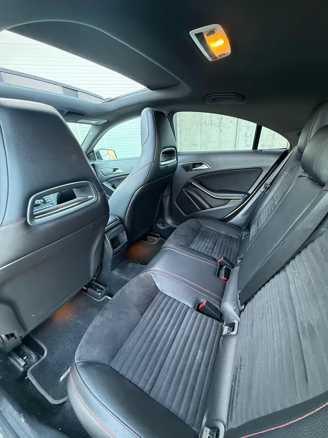 Mercedes-Benz CLA 220, снимка 13 - Автомобили и джипове - 56460953