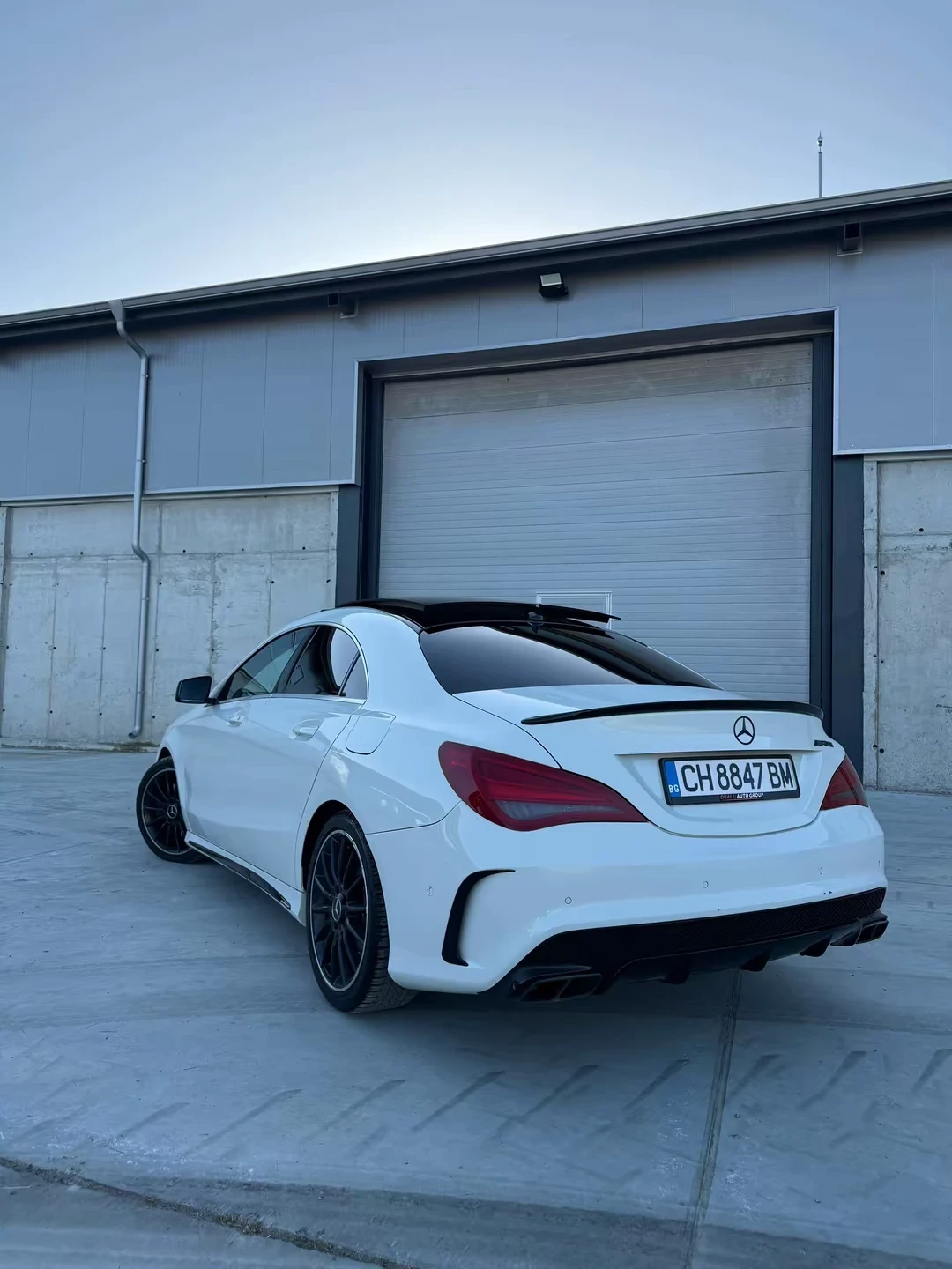 Mercedes-Benz CLA 220, снимка 5 - Автомобили и джипове - 56460953