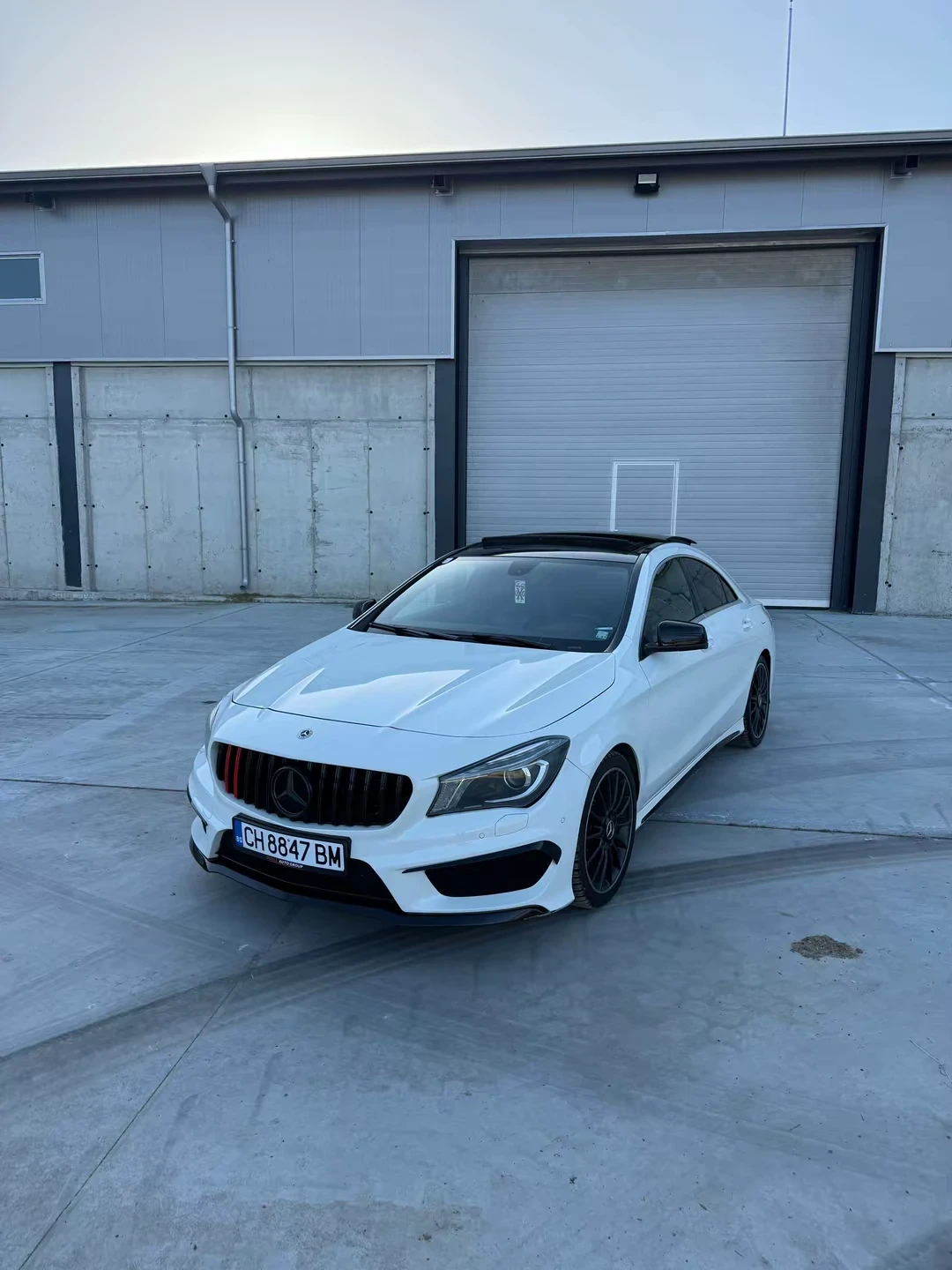 Mercedes-Benz CLA 220, снимка 3 - Автомобили и джипове - 56460953