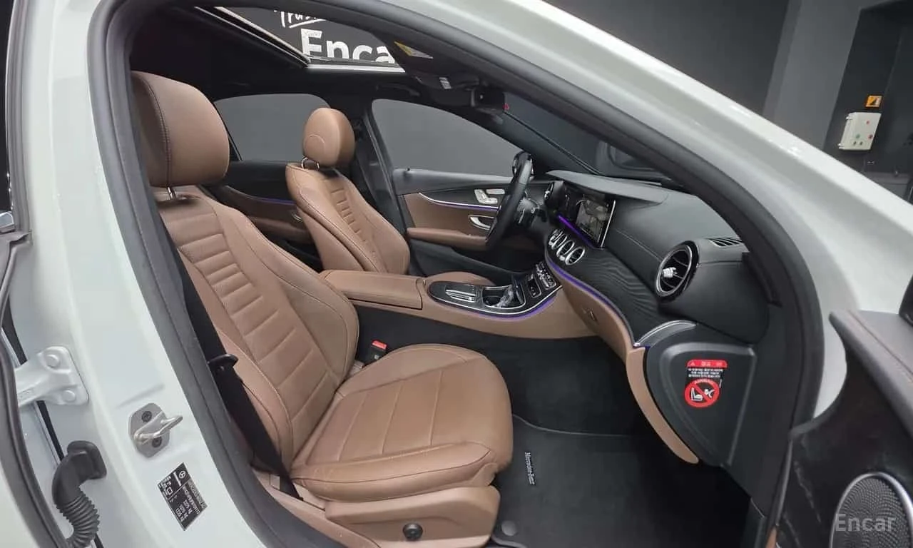 Mercedes-Benz E 250  AMG ����� * 360 * ���� �� �� *  | Mobile.bg � ����������� 10