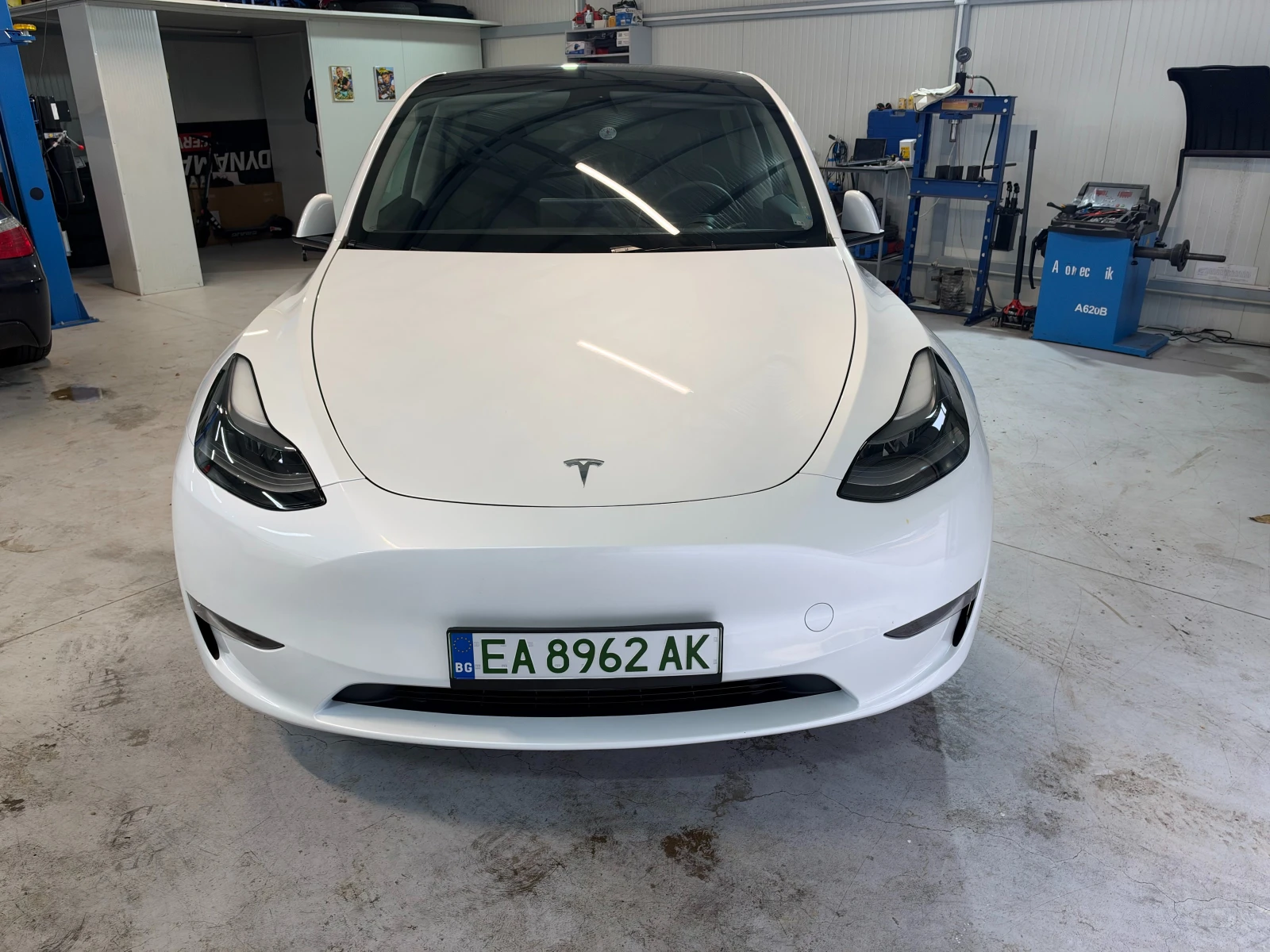 Tesla Model Y Long Range Dual Motor с Гаранция, снимка 4 - Автомобили и джипове - 56702905
