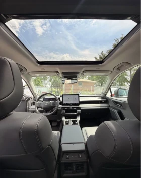 Toyota Rav4 HYBRID LIMITED * 360 * ОБДУХ * SAFETY SENSE 4.0 * , снимка 13
