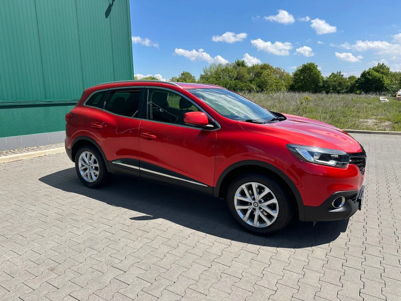 Renault Kadjar TCe [130hp], снимка 2 - Автомобили и джипове - 47549069