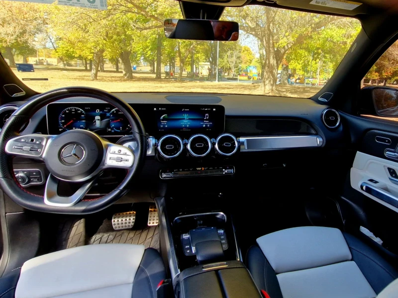 Mercedes-Benz GLB 250 AMG * 4matic * 29000км * BURMESTER * KEYLESS *, снимка 10 - Автомобили и джипове - 50582024