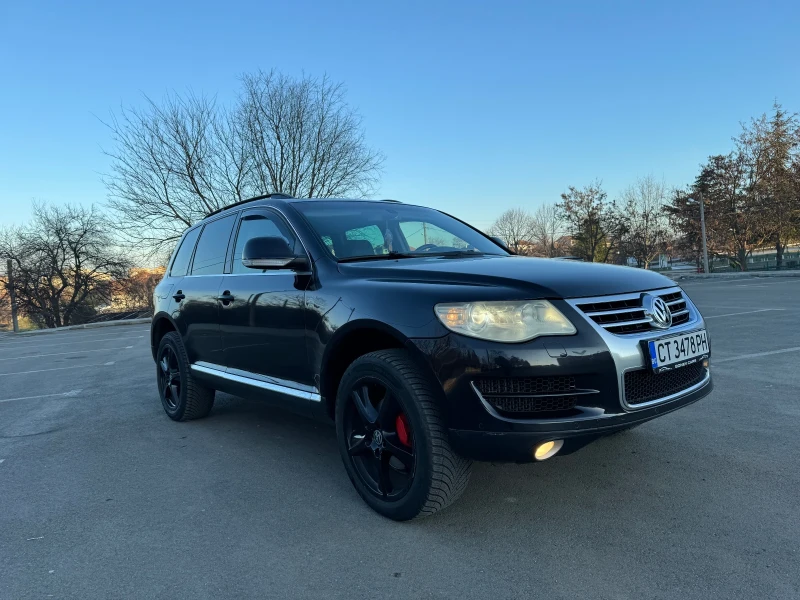 VW Touareg 3.0 TDI, снимка 8 - Автомобили и джипове - 48998487