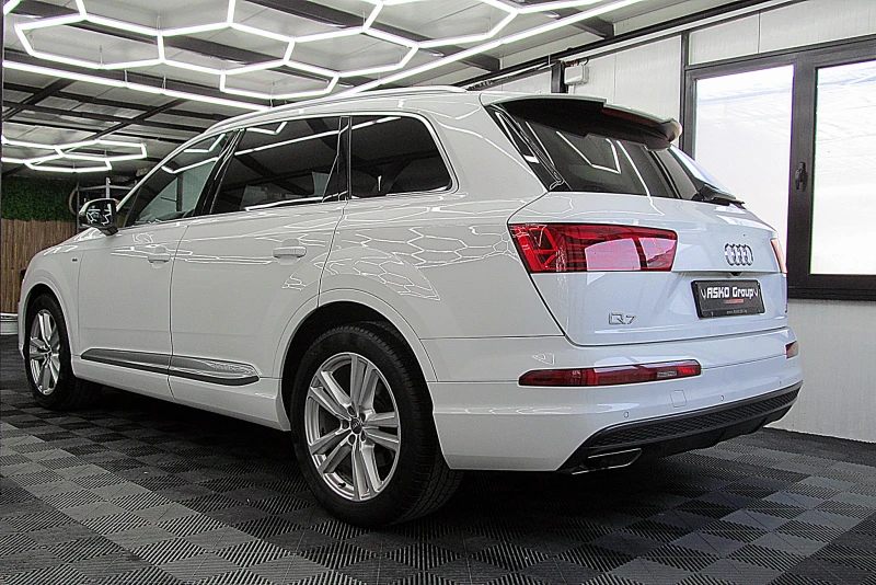 Audi Q7 + + + S-line/DIGITAL/KAMERA/START STOP/СОБСТВЕН ЛИ, снимка 4 - Автомобили и джипове - 51339329