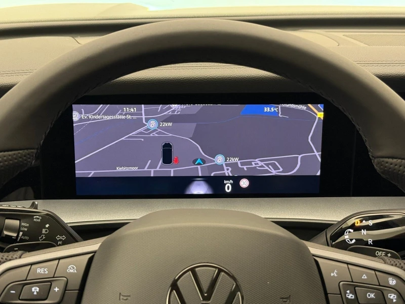 VW Tayron 1.5* HIBRID* R-LINE* H&K* HEAD-UP* KEYLESS* DISTR*, снимка 8 - Автомобили и джипове - 52119053