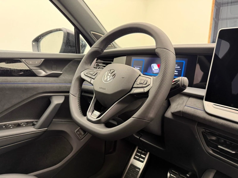 VW Tayron 1.5* HIBRID* R-LINE* H&K* HEAD-UP* KEYLESS* DISTR*, снимка 7 - Автомобили и джипове - 52119053