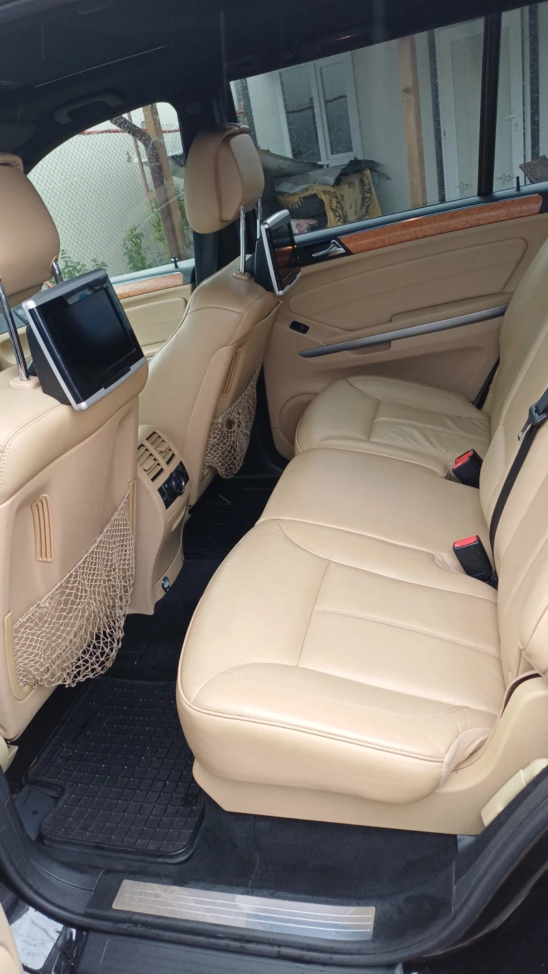 Mercedes-Benz GL 550 LPG, снимка 10 - Автомобили и джипове - 52596268