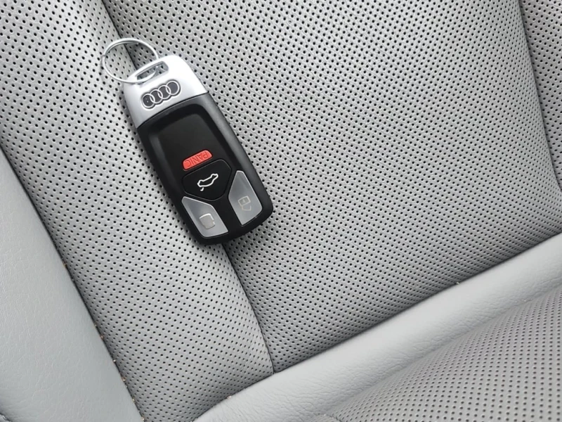 Audi Q7 * PREMIUM PLUS * CARFAX * БЕЗ ПЪРВОНАЧАЛНА ВНОСКА, снимка 8 - Автомобили и джипове - 53009849