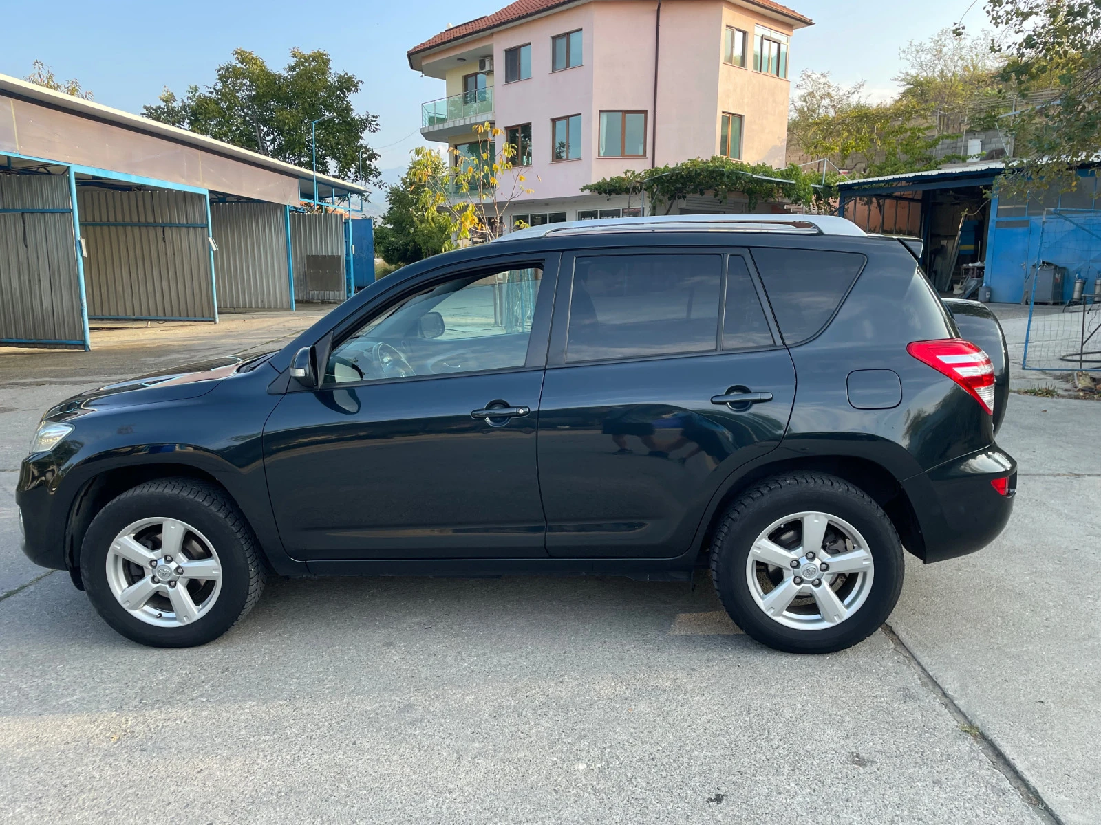 Toyota Rav4 RAV4 2.2 D4D - изображение 4