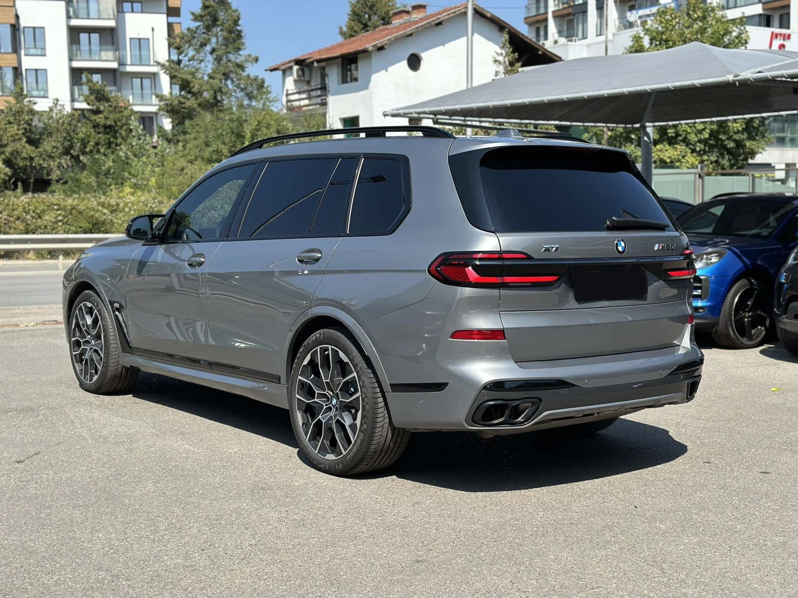 BMW X7 M60i xDrive - изображение 4